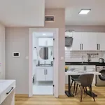 Ulker Апартаменты