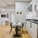 Ulker Апартаменты Стамбул