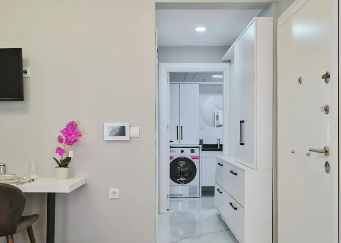 Apartment Ulker Istanbul